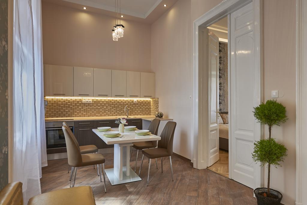 Falk Miksa Apartment Будапеща Екстериор снимка