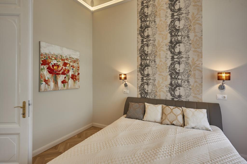 Falk Miksa Apartment Будапеща Екстериор снимка